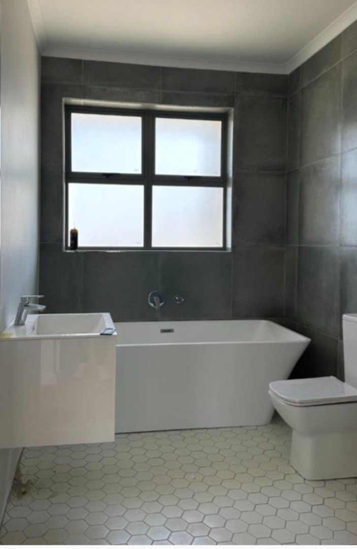 3 Bedroom Property for Sale in Sandown Western Cape